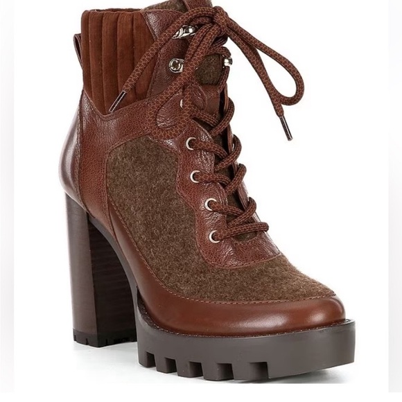 New! Antonio‎ Melani - Penn Leather
And Fabric Platform Lug Sole Booties Sz 7.5 - Picture 1 of 7